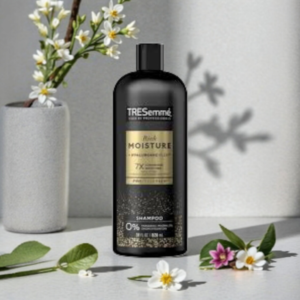 TRESemmè Moisture Rich Shampoo